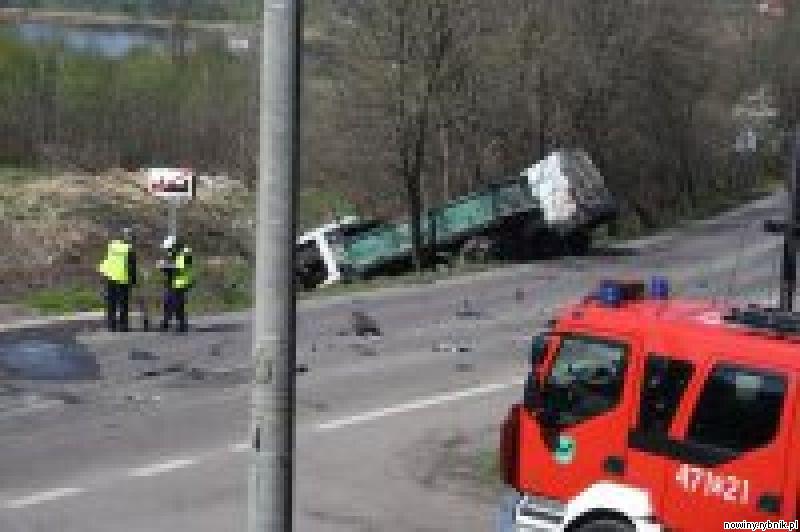 W wypadku w Jastrzebiu zginął 42 - letni kierowca / Policja Jastrzębie