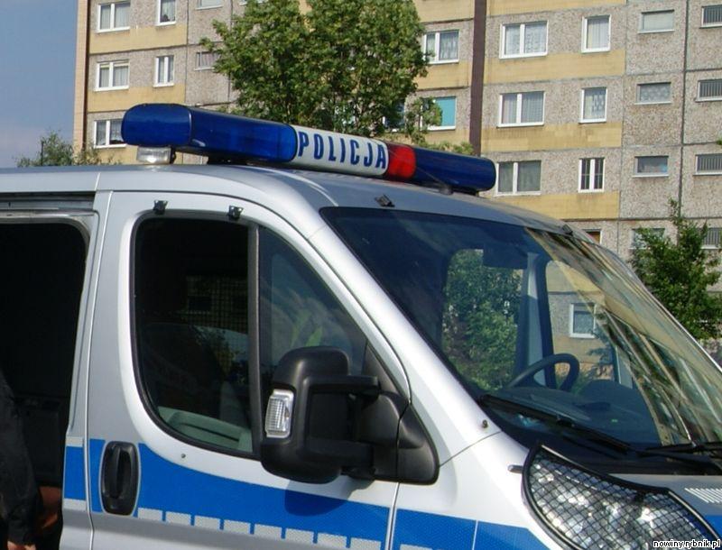 Żorscy policjanci ujęli poszukiwanego mężczyznę w Mikołowie / Policja Żory
