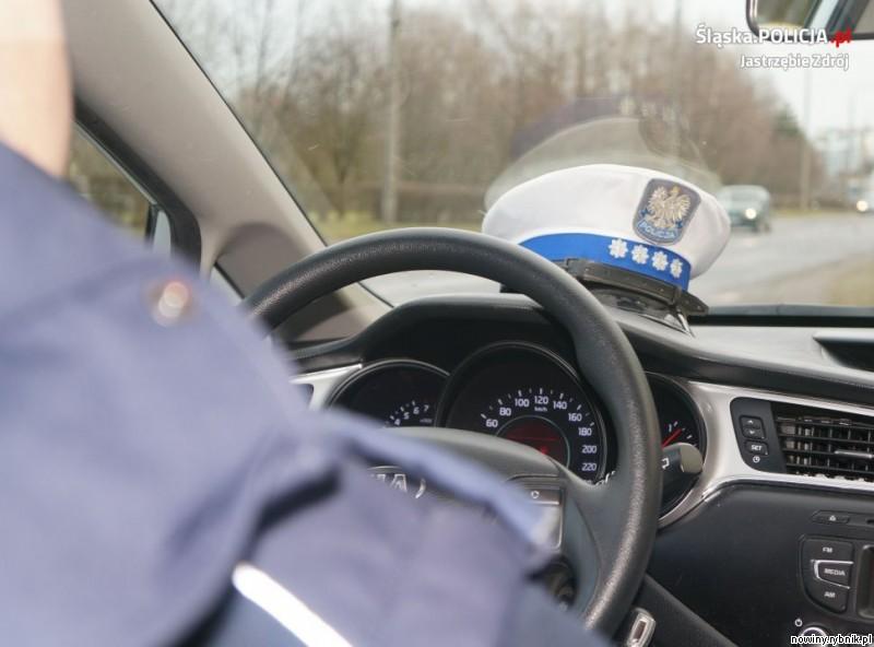 Według policji, 93-letni kierowca wymusił pierwszeństwo / Policja Jastrzębie