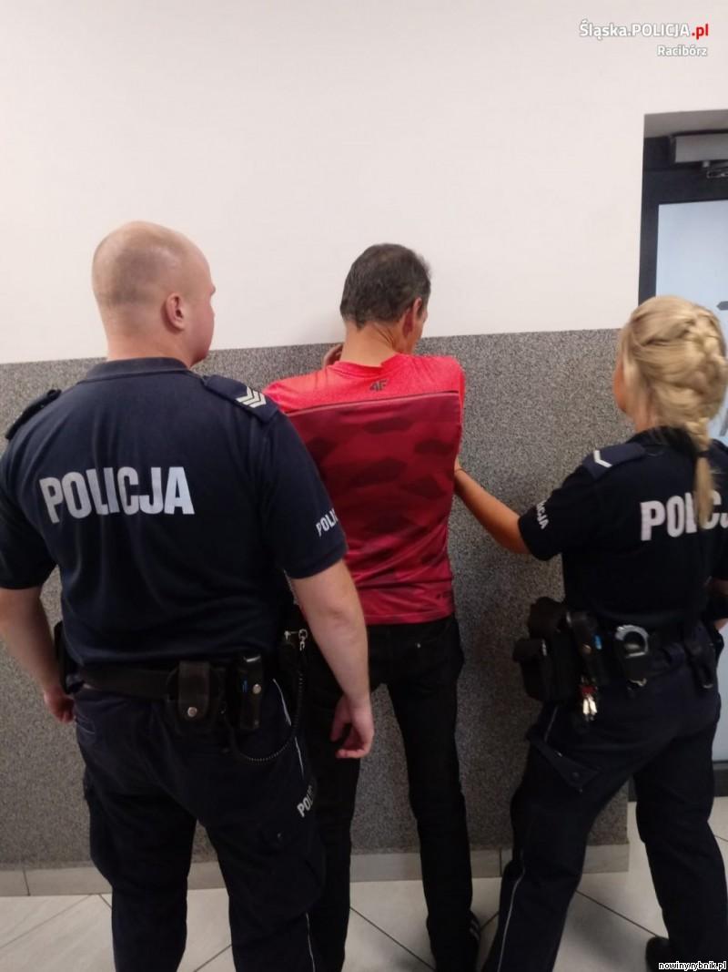Podejrzanemu 55-latkowi grozi odsiadka w więzieniu / Policja Racibórz