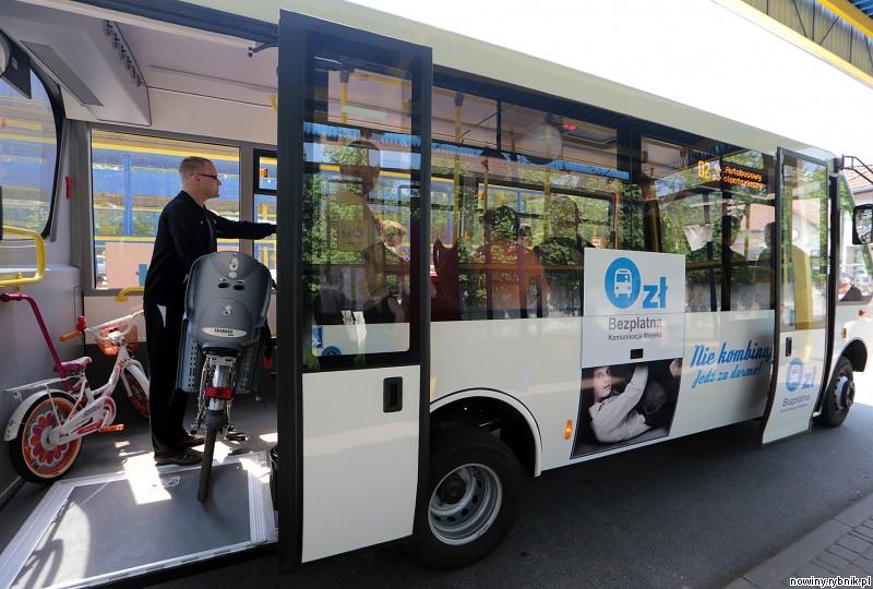 Autobus komunikacji bezpłatnej w Żorach / Archiwum