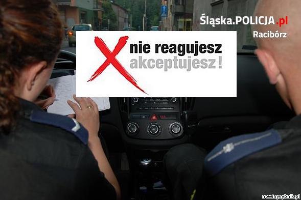 Gdy kierowca zatrzymał się na parkingu w Krzanowicach, policjant uniemożliwił 55-latkowi dalszą jazdę / Policja Racibórz