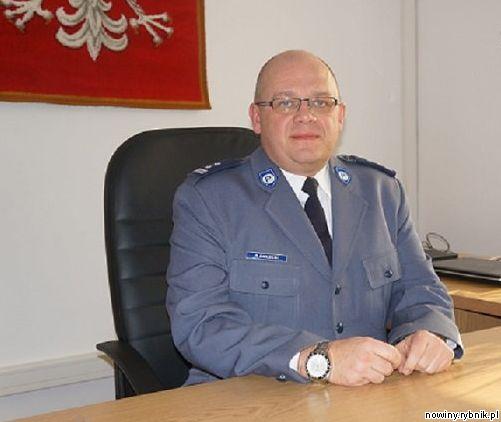 Młodszy inspektor Piotr Sielecki / Policja